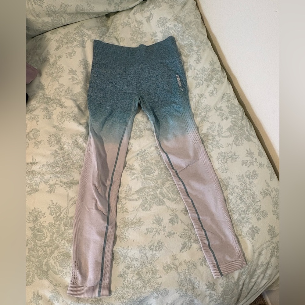 Gymshark Blue and Gray Ombre Leggings
